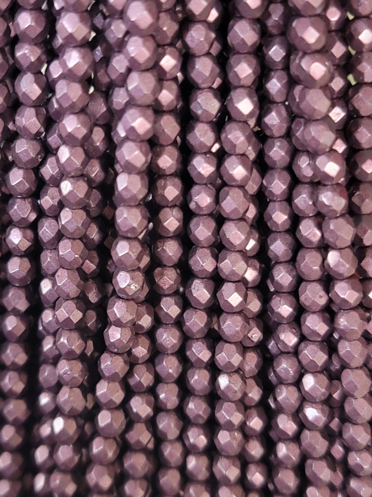 (4mm) Fire Polish Edging Beads