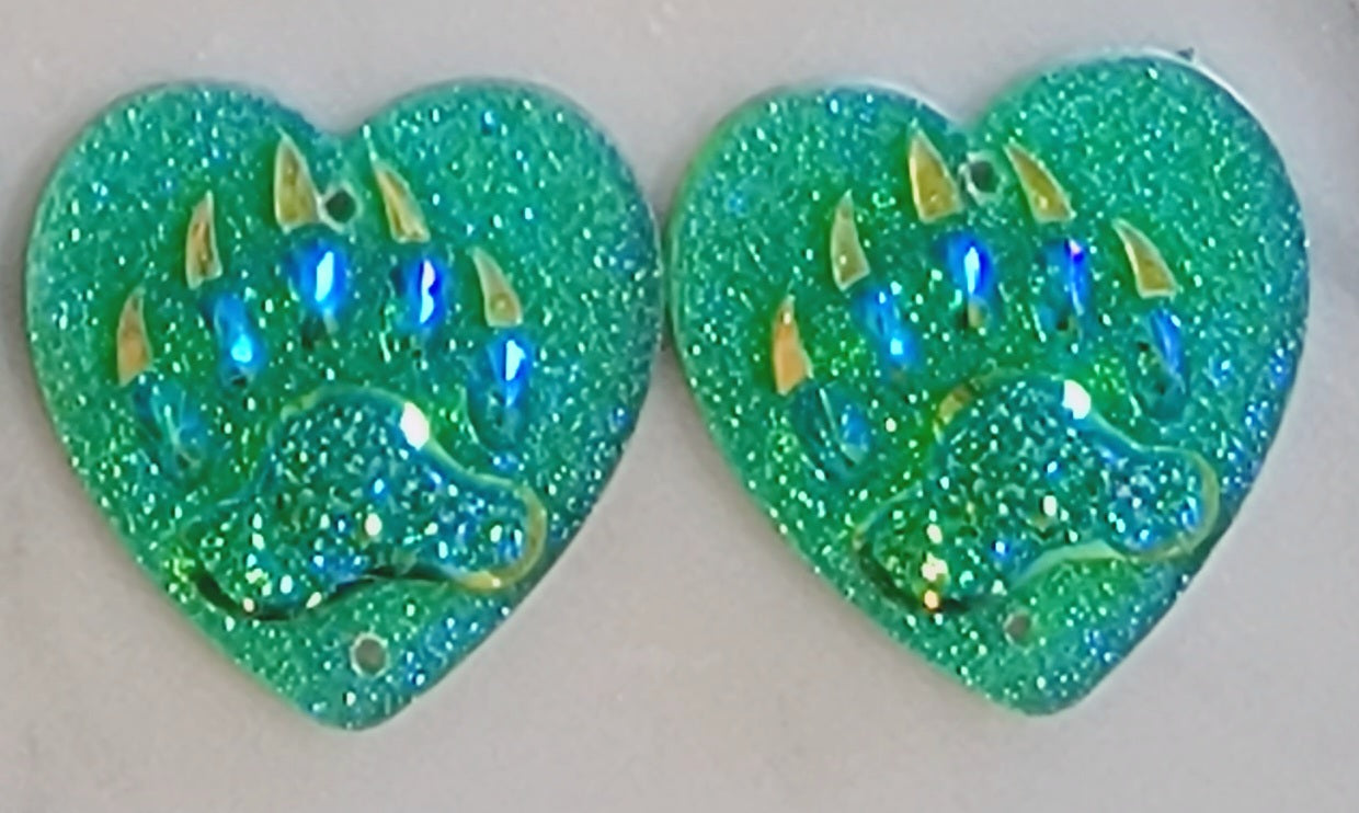 Bear Paw Heart Cabs