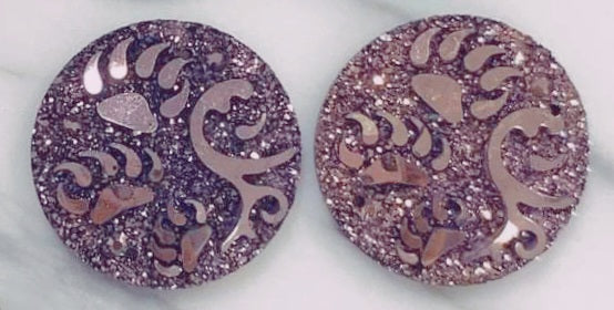 Round Paw Swirl Cabs